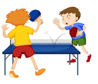 Zwei Jungs spielen konzentriert Tischtennis, bunte Kleidung, actionreiche Szene, blauer Tisch.