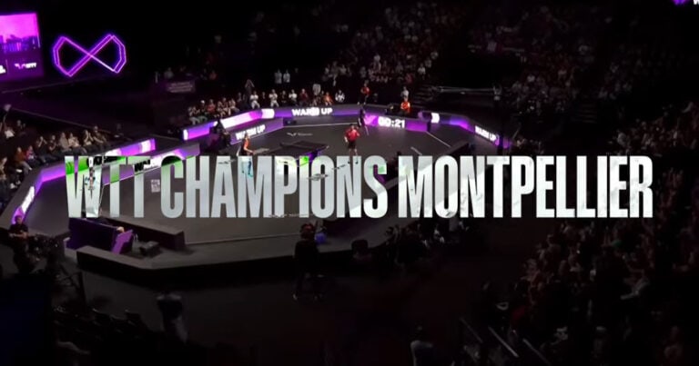 Spektakuläre WTT Tischtennismeisterschaft in Montpellier: Futuristische Arena, strahlende Lichter, begeisterte Zuschauer.